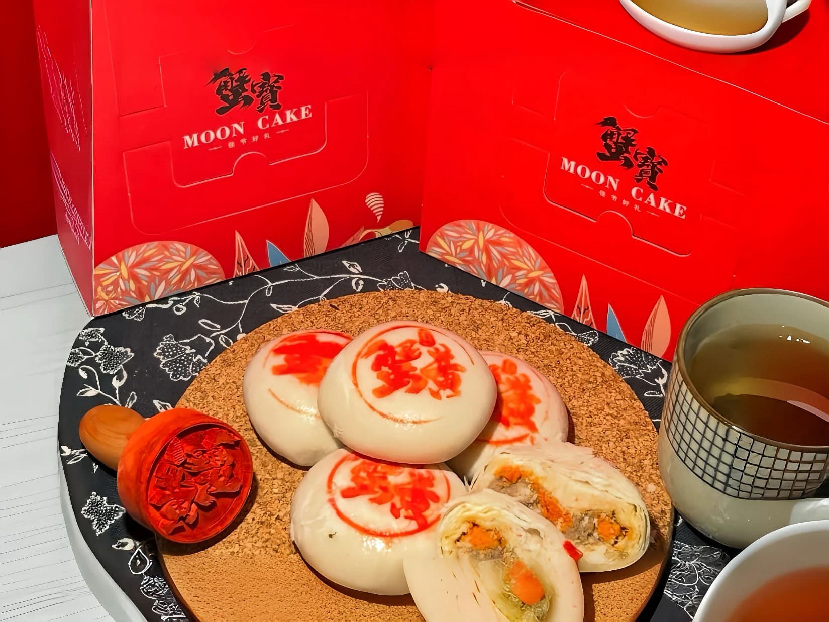Signature crab cake plated with Huaiyang refinement